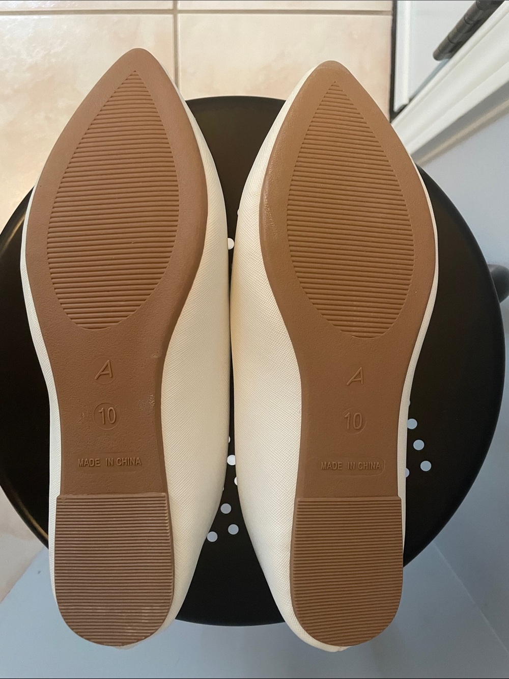 Pointed Toe White Flats - Picture 3 of 7